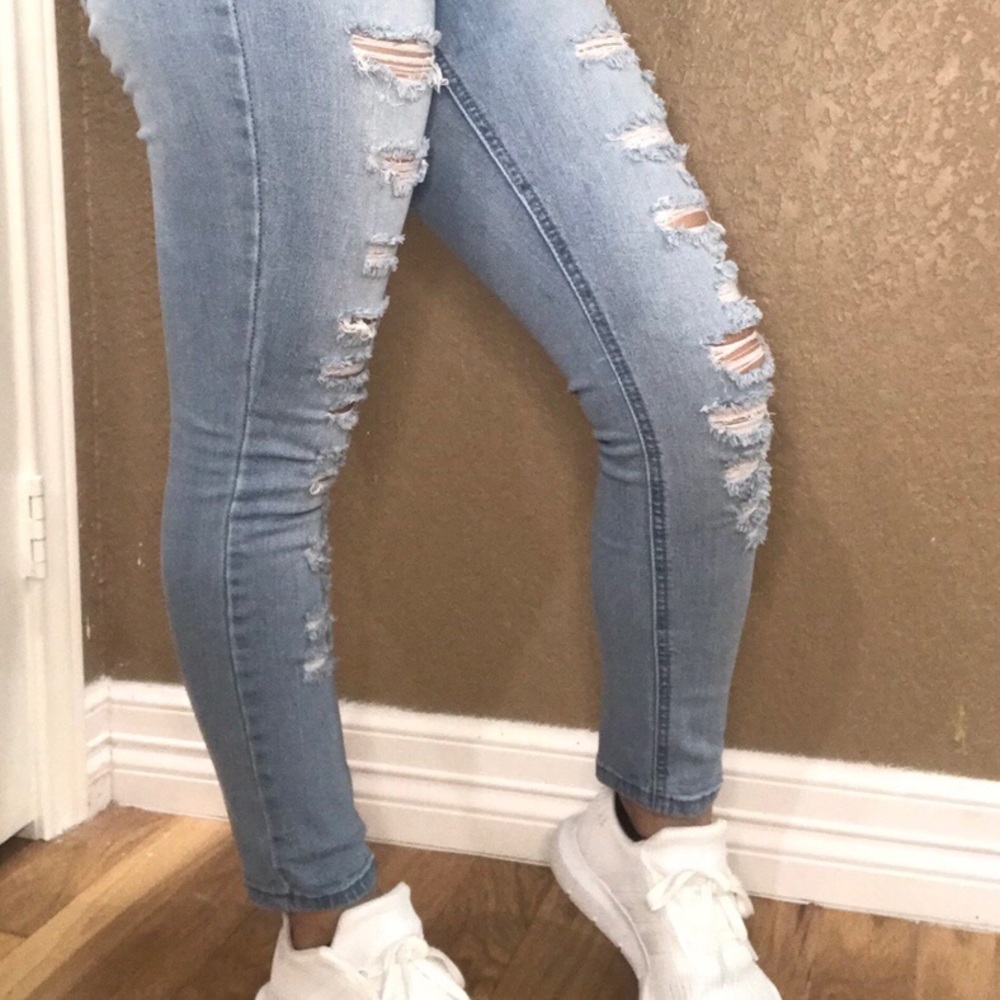 Rue 21 ripped jeans